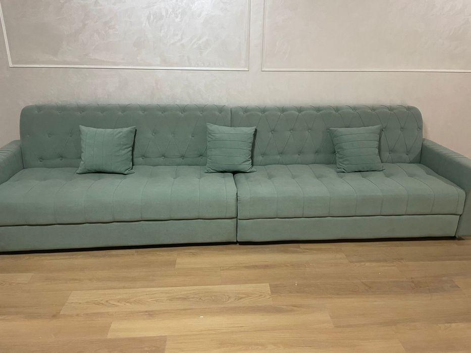 Диван новый 3,75 размером