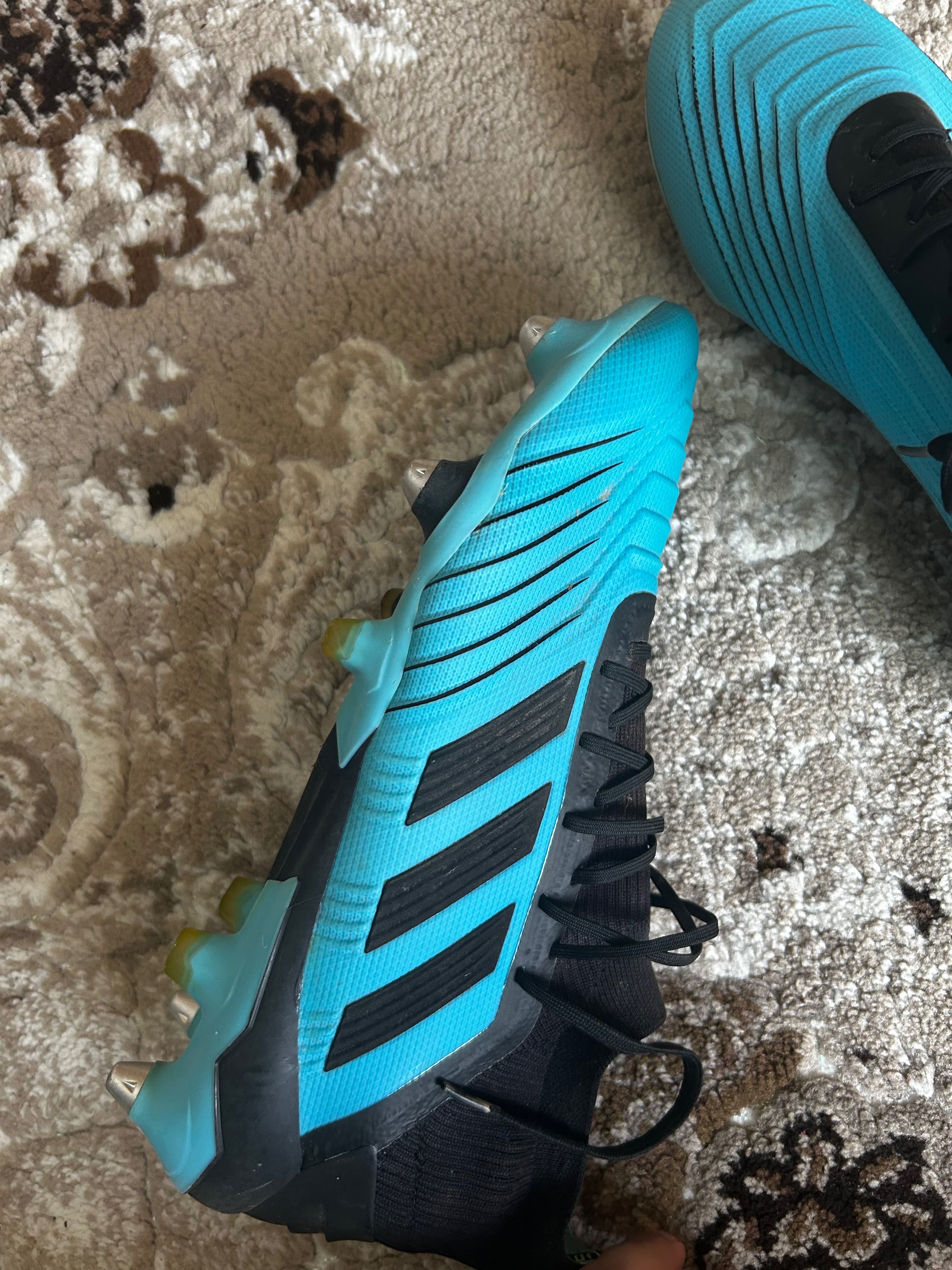 Бутонки Adidas predator