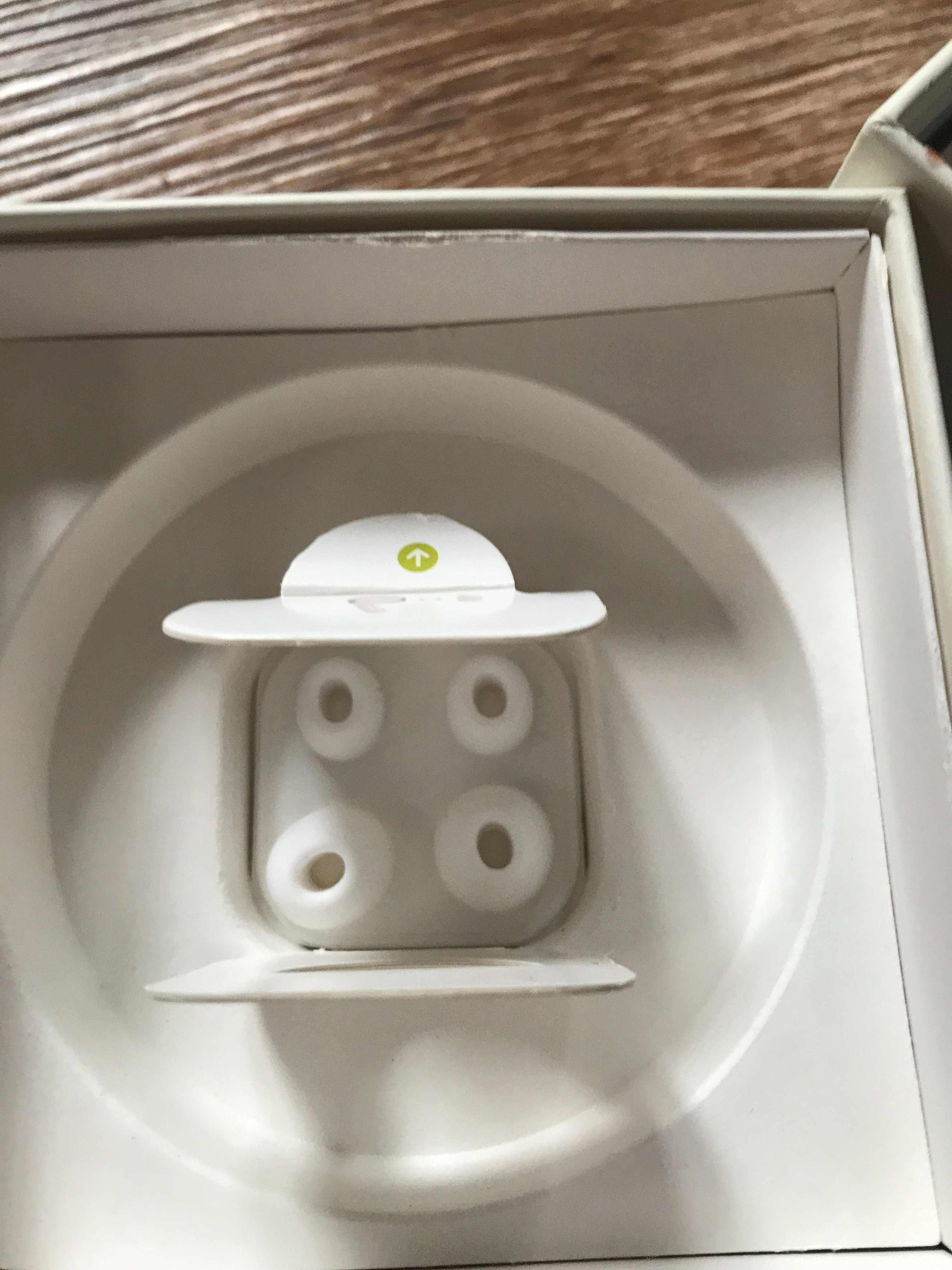 Продам AirPods Pro