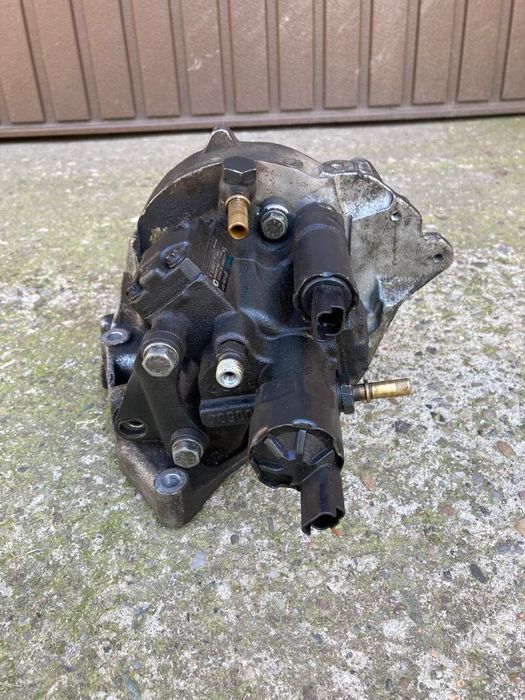 Pompă înaltă presiune Peugeot 307 cu suport