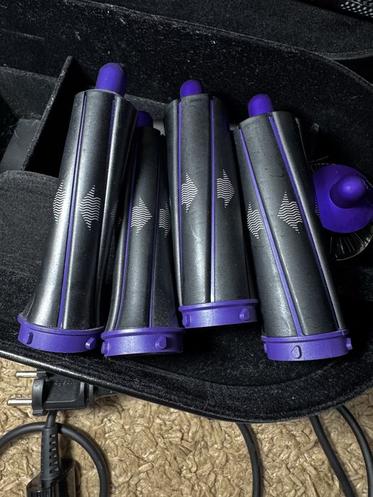 Uscator de par Dyson