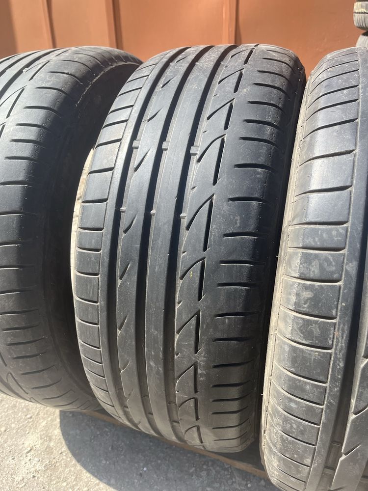 4 бр. летни гуми 225/50/17 Bridgestone RSC DOT 0918 5-5,5 mm