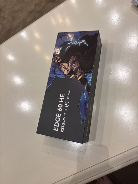 Tastatura atk levithan cu keycaps spider web xvx