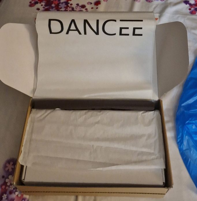 Vand sandale dans marimea 38