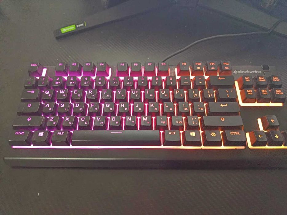 SET COMPLET de GAMING!(RTX 4060 Ti+R7 5700X)+Monitor2K 144Hz+Tastatură