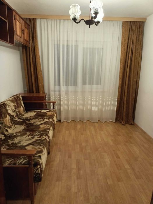 Inchiriez apartament 3 cam Brazda lui Novac