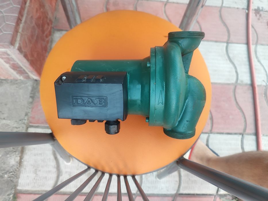 Продам насос циркуляционный