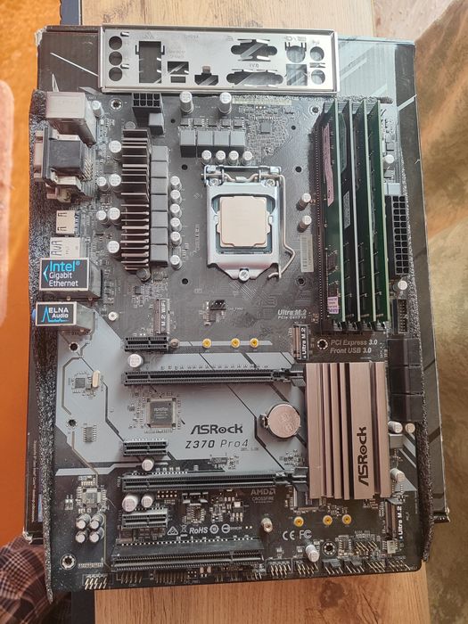 i7 8700/ ASRock Z370 / DDR4 16GB / LGA 1151v2 / Комплект