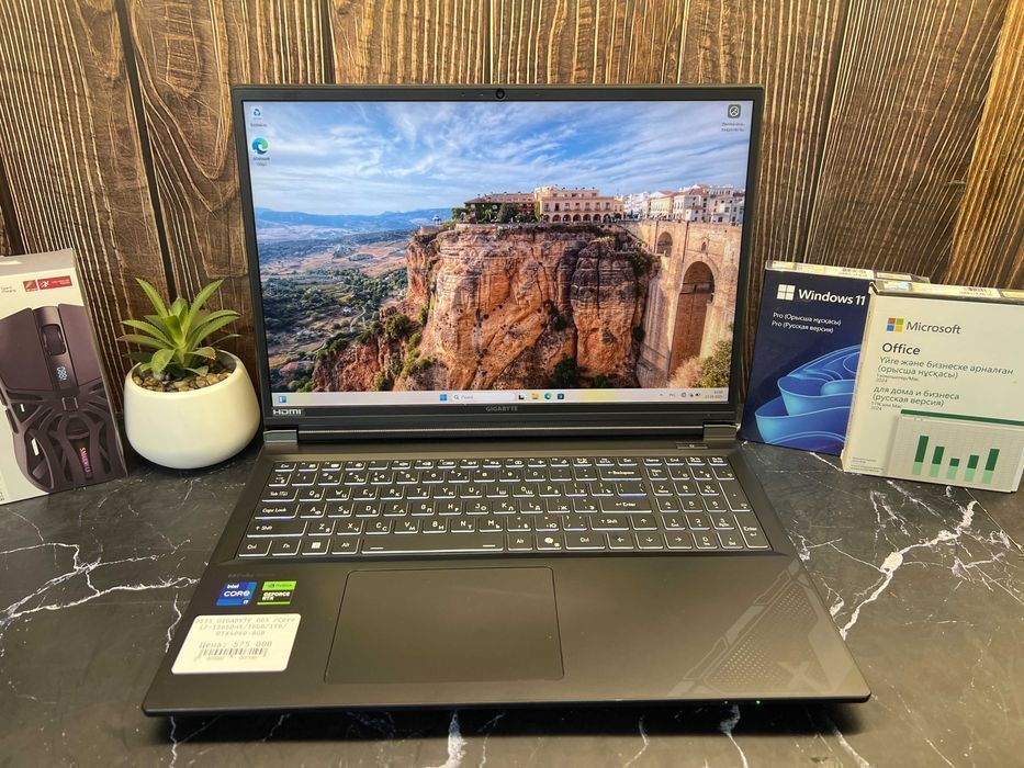 Игровой ноутбук GIGABYTE G6X | Core i7-13650HX | 16GB | 1TB | RTXS10