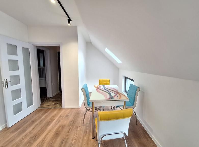 Дава се под наем Двустаен апартамент в Пловдив, Христо Смирненски - 60 кв.м за 425 € - Снимка #3