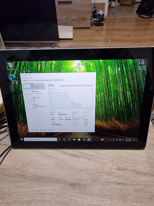 Tableta Surface Go 8gb RAM