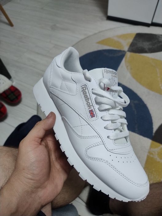 Adidași Reebok  noi