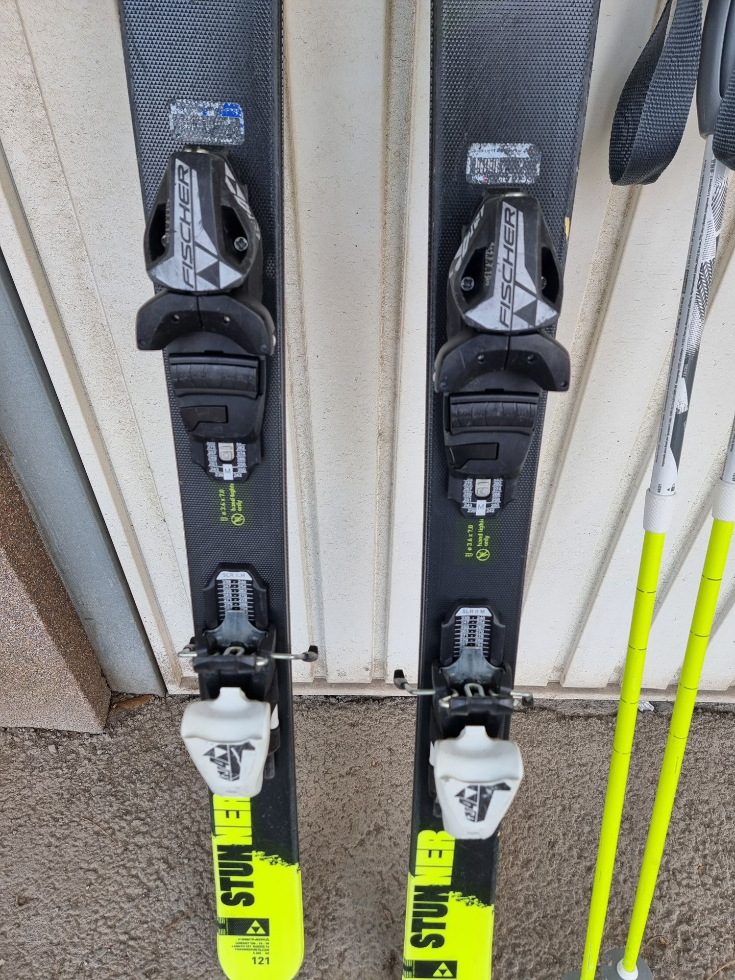 Детски ски Fischer Stunner 121cm подарък щеки