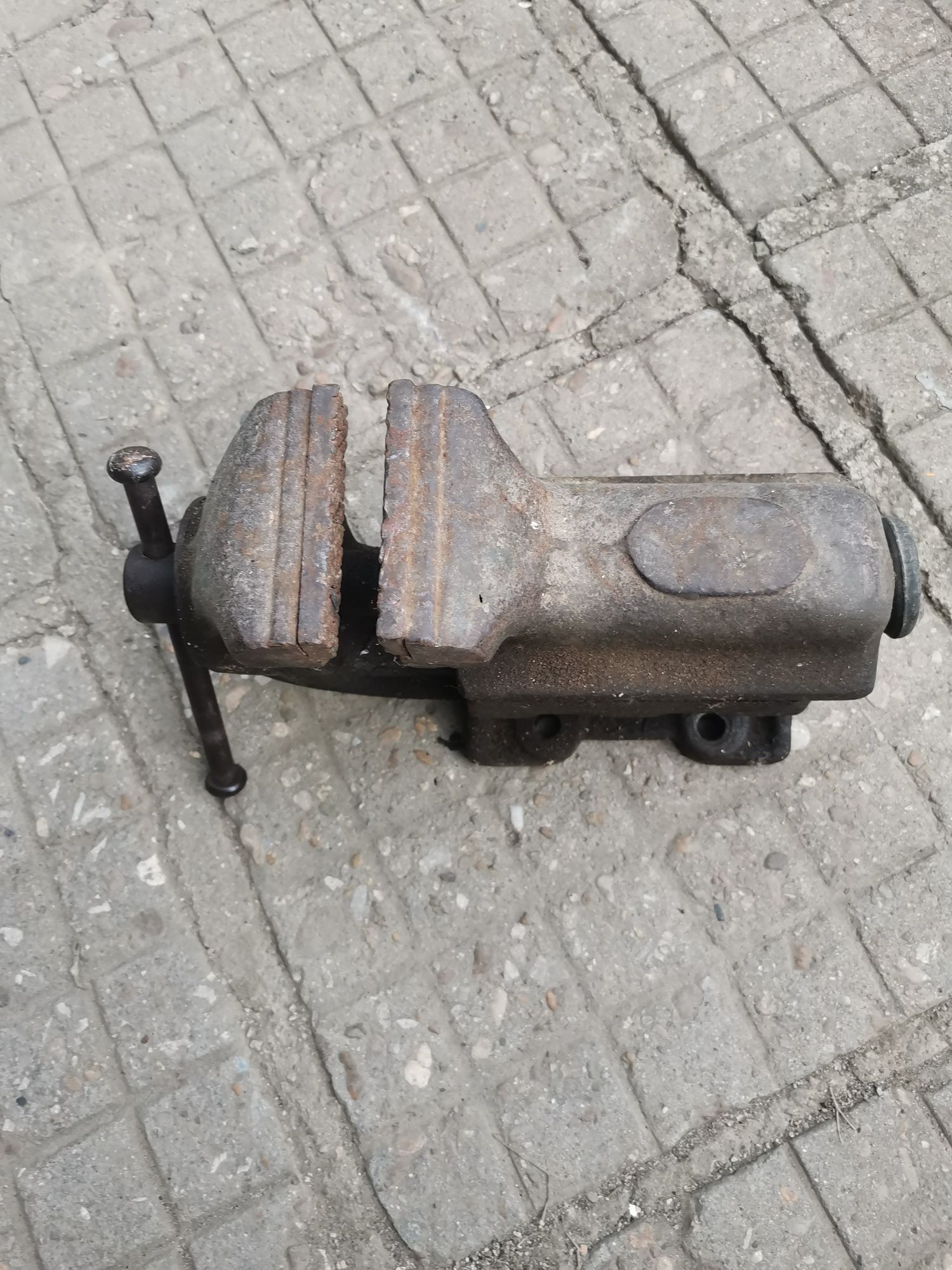 Менгеме Българско!