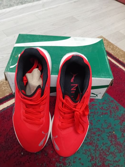 Кроссовки размер40