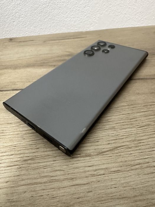 Samsung Galaxy s22 Ultra Graphite 512gb / 12gb ram