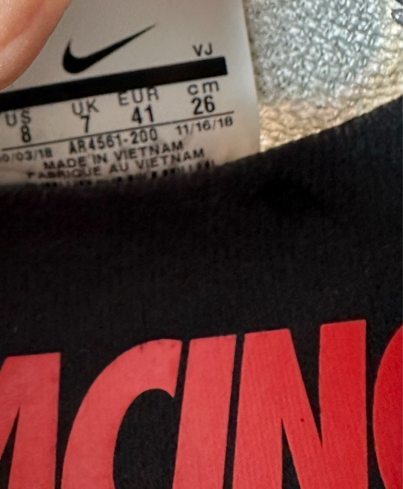 Nike Zoom Fly Flyknit (41) Маратонки