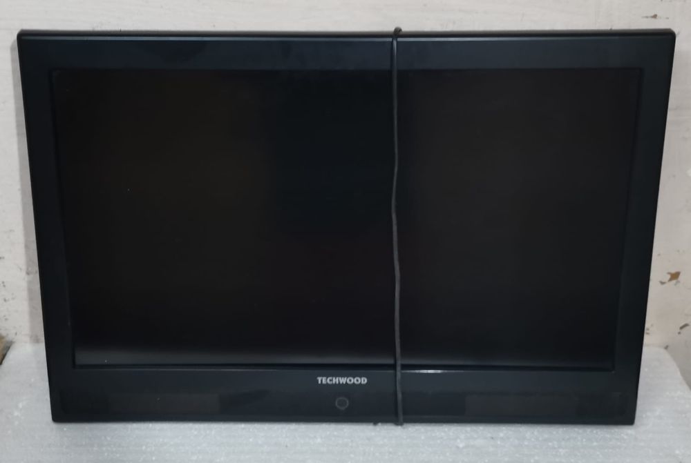 Televizoare defecte pentru bayback