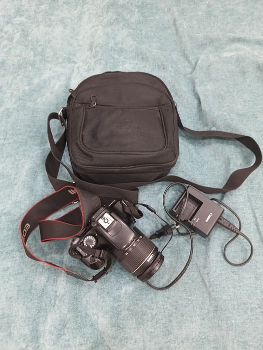 Продам фотоаппарат Canon