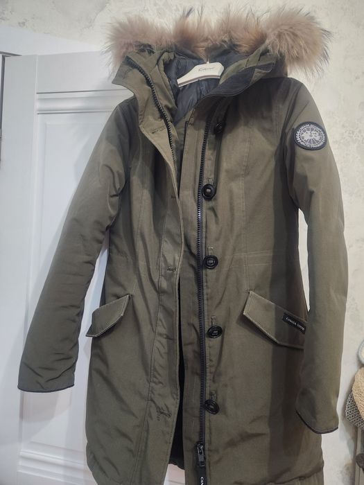 Зимний куртка на девочку