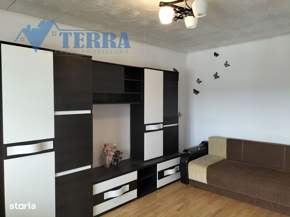 REZERVAT - Apartament 3 camere - 70 mp, zona Robea.