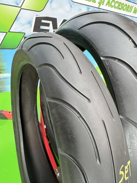Set Anvelope Moto 120 70 17 si 190 50 17 Michelin Power2ct Set99