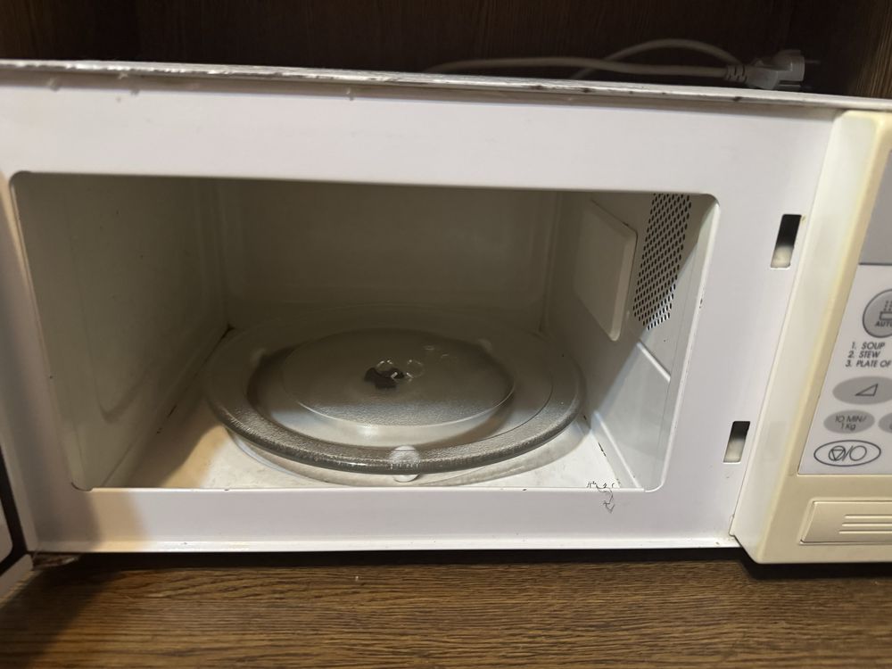 Микроволновка LG