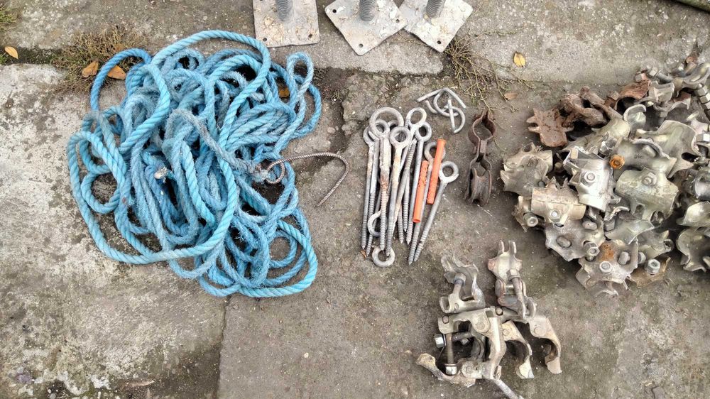 Accesorii și morsete (bride) schela metalica