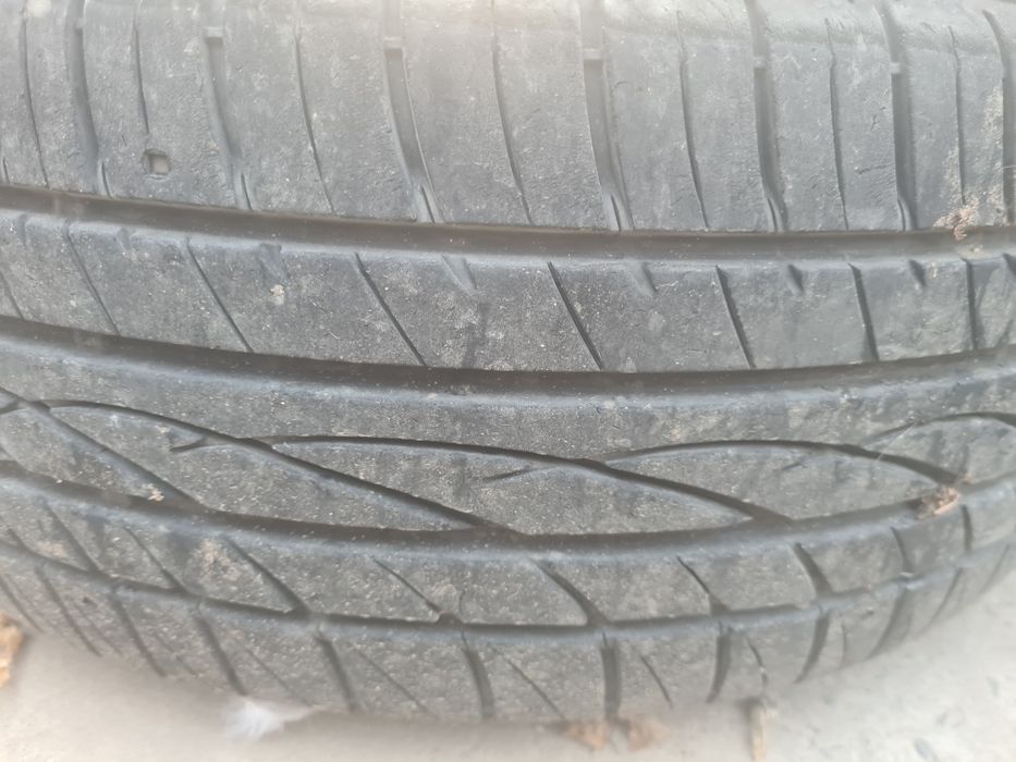 Vând jante cu tot cu cauciucuri de bmw