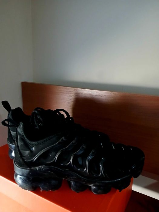 Маротонки Nike vapormax plus