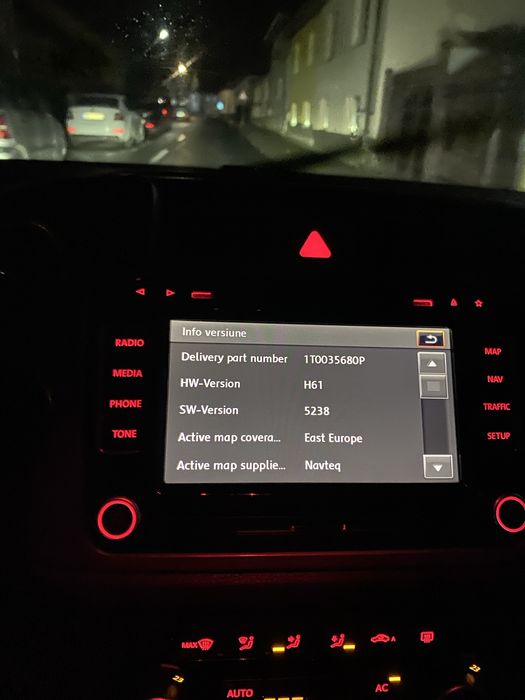 Vand navigatie rns 510 cu meniu in limba romana si cu harti