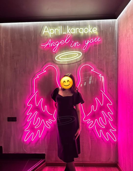 Продам платье, черное, носила 1 раз, покупала за 40 тыс.