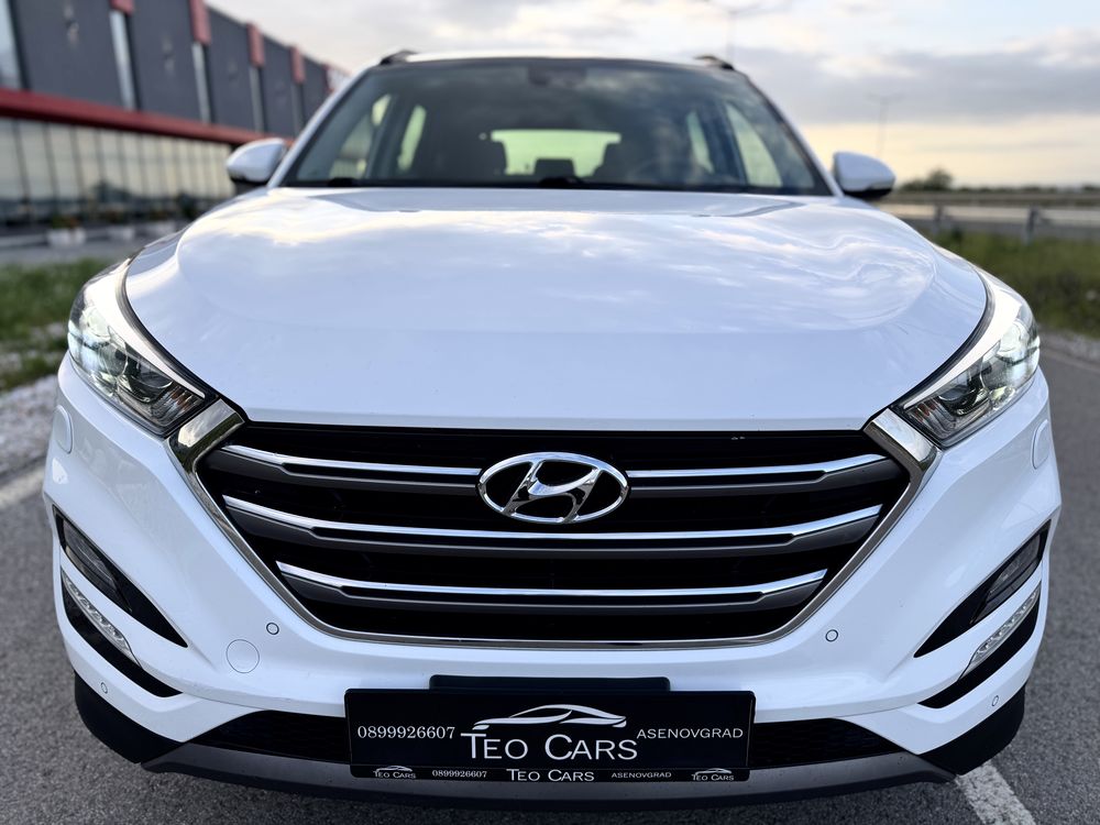 Hyundai Tucson 2.0 CRDi 4WD / FULL / NAVI / CAMERA / PANORAMA