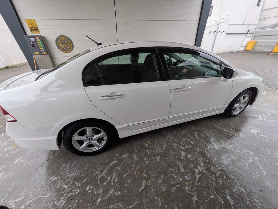 Honda Civic benzina hibrid de vanzare