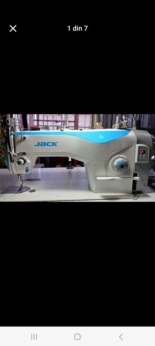 Vand masina de cusut liniara JACK F-4 Produs aproape NOU