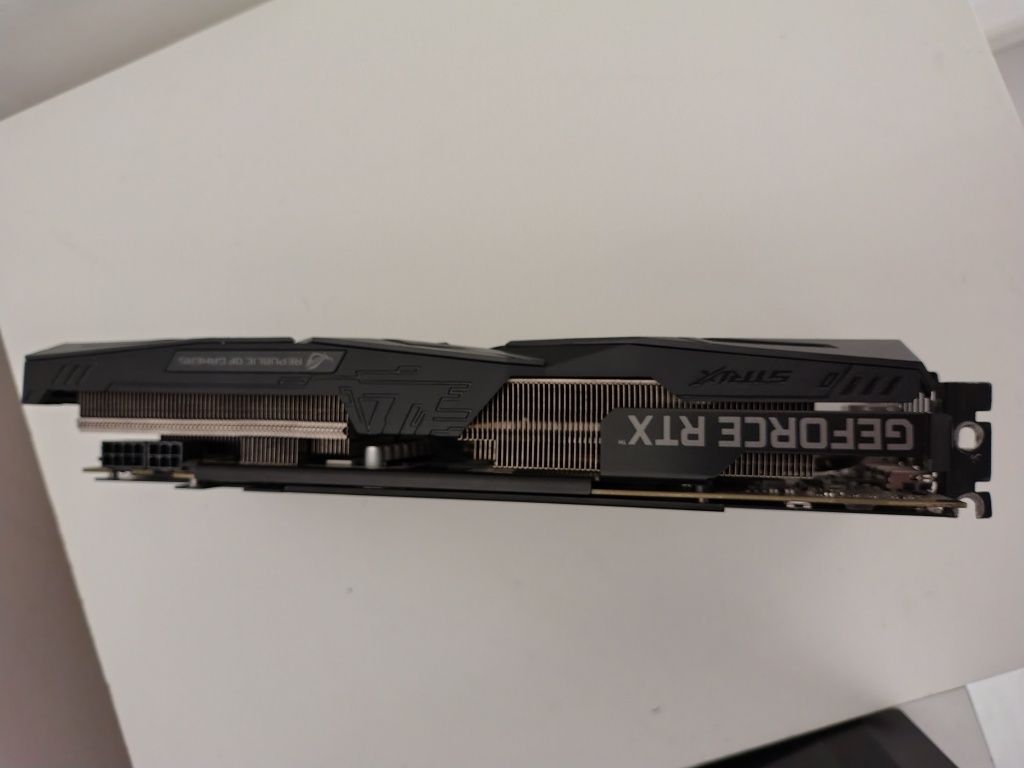 GeForce RTX 2060 STRIX