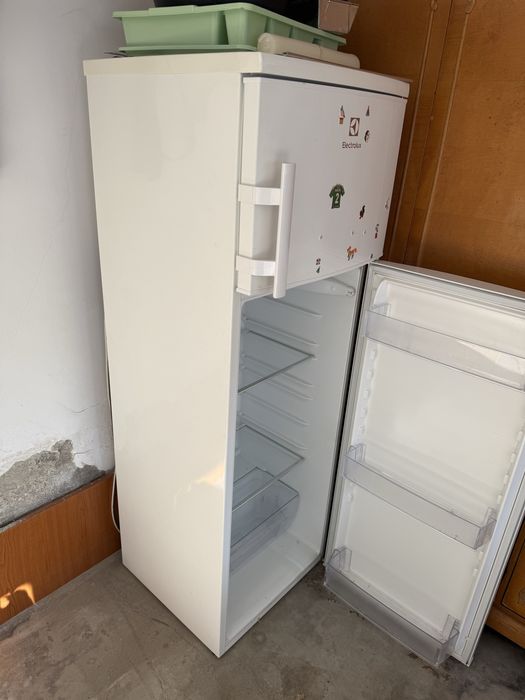 Frigider electro lux