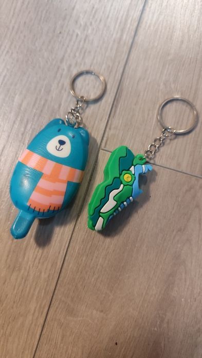 Подарявам разни неща