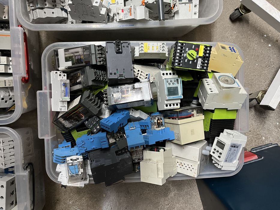 Sigurante automate mono si trifazate diferentiale contactori protectii