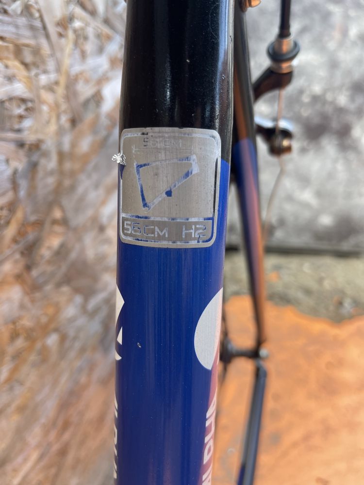 Bicicleta cursiera trek one series cadru aluminiu roti 28”