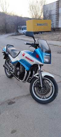 Suzuki GSX 550 ES 1986 година