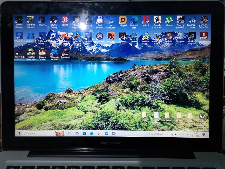 Ноутбук macbookpro 9,2