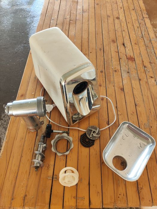 Продается мясорубка