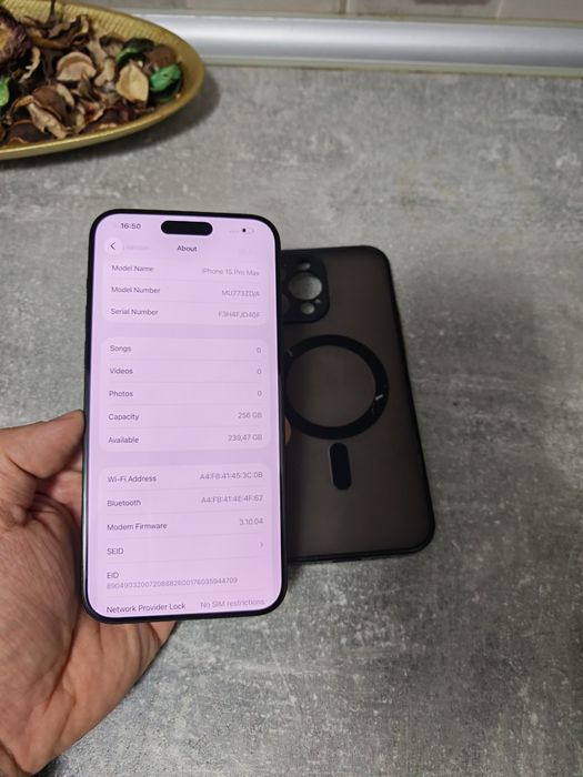 iPhone 15 Pro Max Black 96%Bat Impecabil totul original liber retea