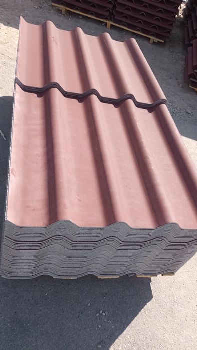 Шифер римский профиль или азбесточерепица. Есть крашенные 5 видов.