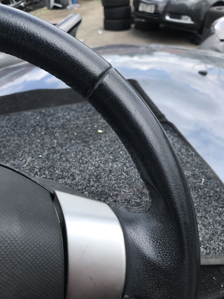 Волан тойота ярис 2007 Toyota yaris 2007