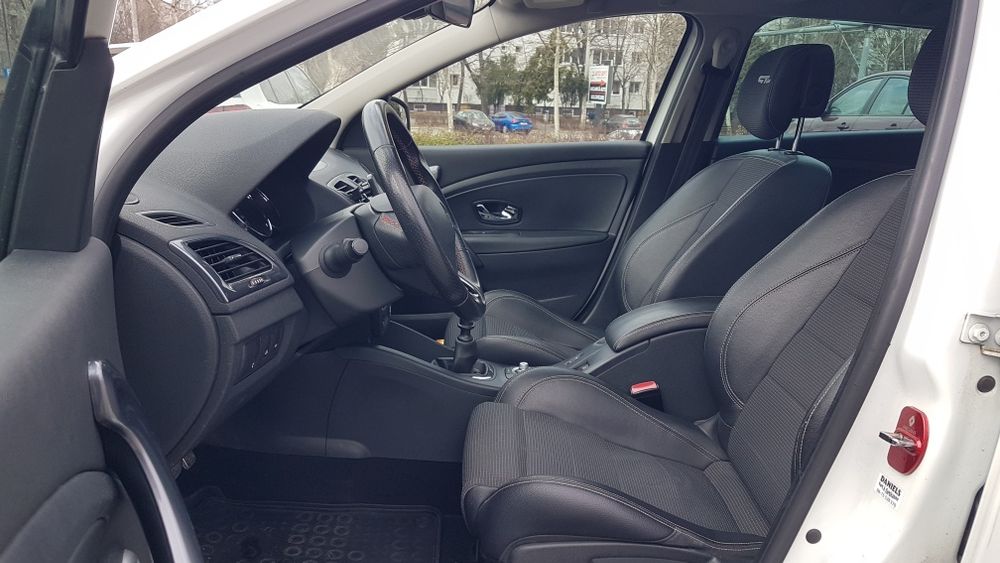 Renault megane Gt line 1.5 dci 110 cp