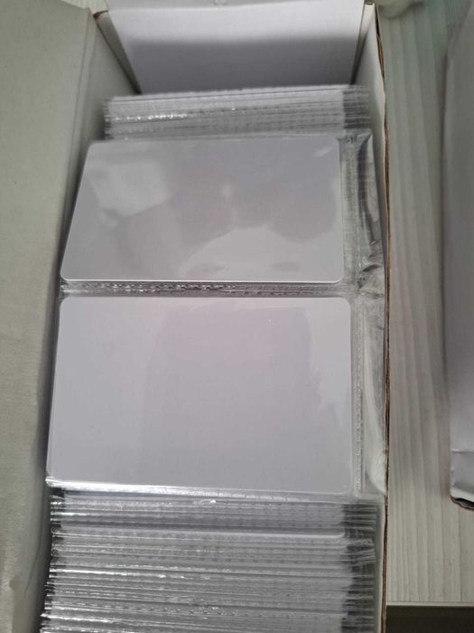 Бесконтактные карты доступа  Mifare 13.56кгц, milre 125 кгц , ica