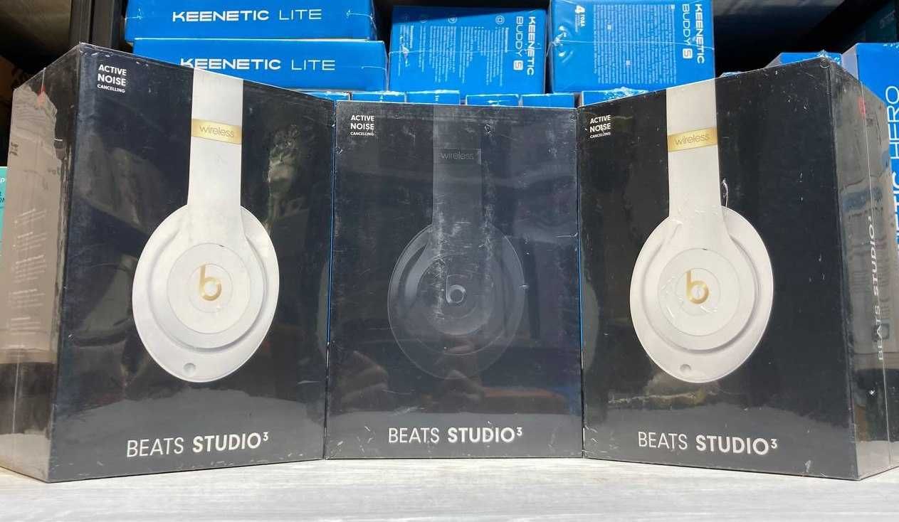 Наушники Beats Studio 3 (Black, White)