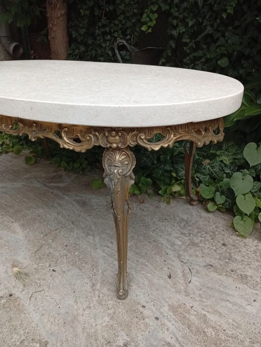 Masa bronz cu blat piatra